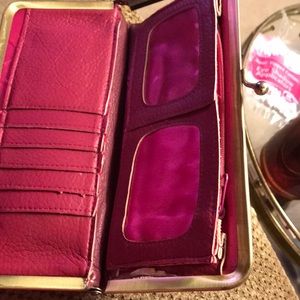 Nothing. I wish for a refund.